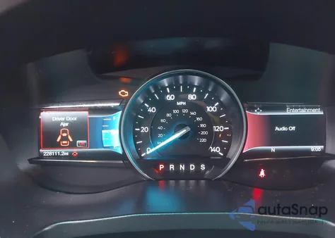 2017 Ford Explorer Limited z USA, uszkodzony, nr VIN 1FM5K8F80HGB38230